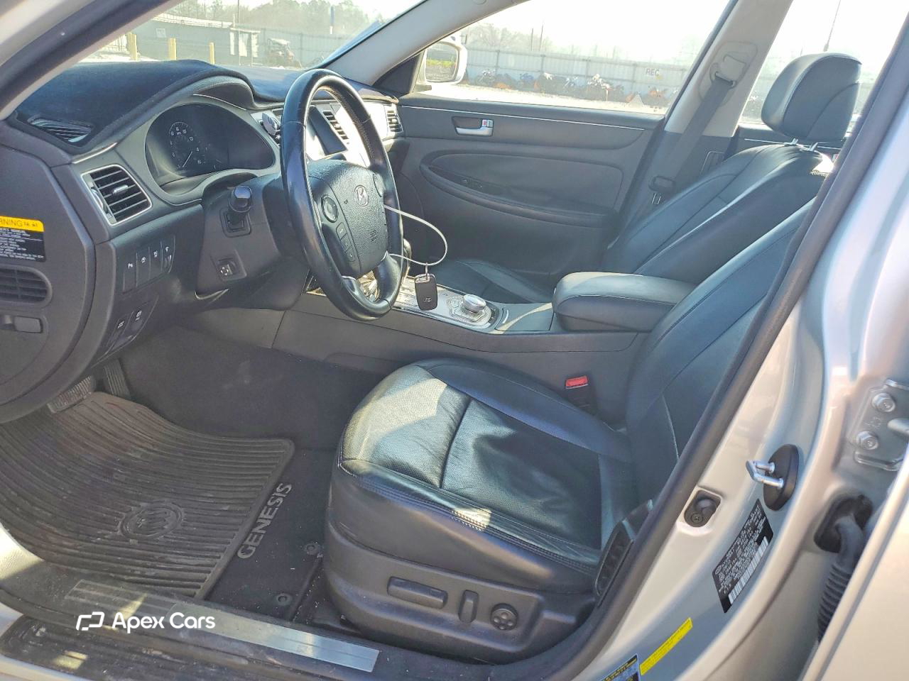 Hyundai Genesis 2013