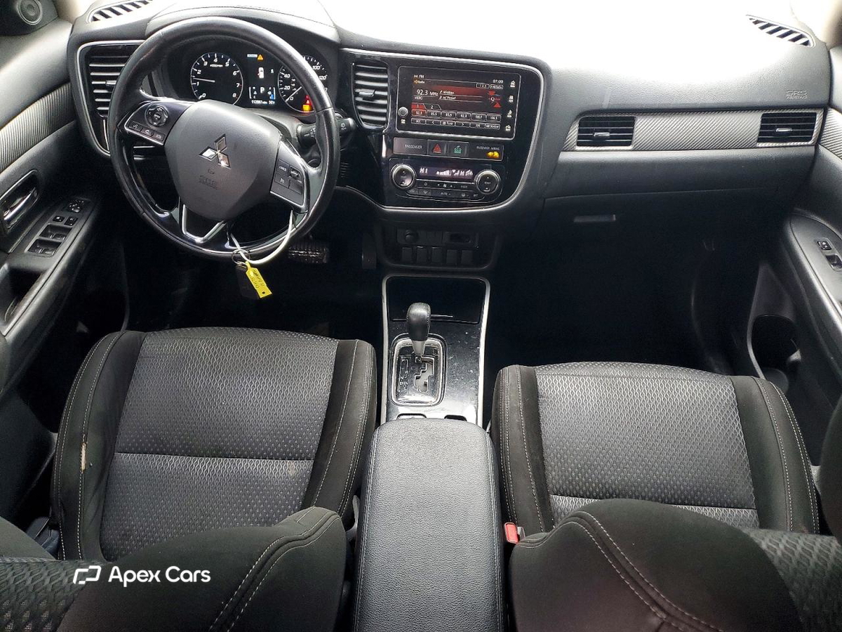 Mitsubishi Outlander 2017