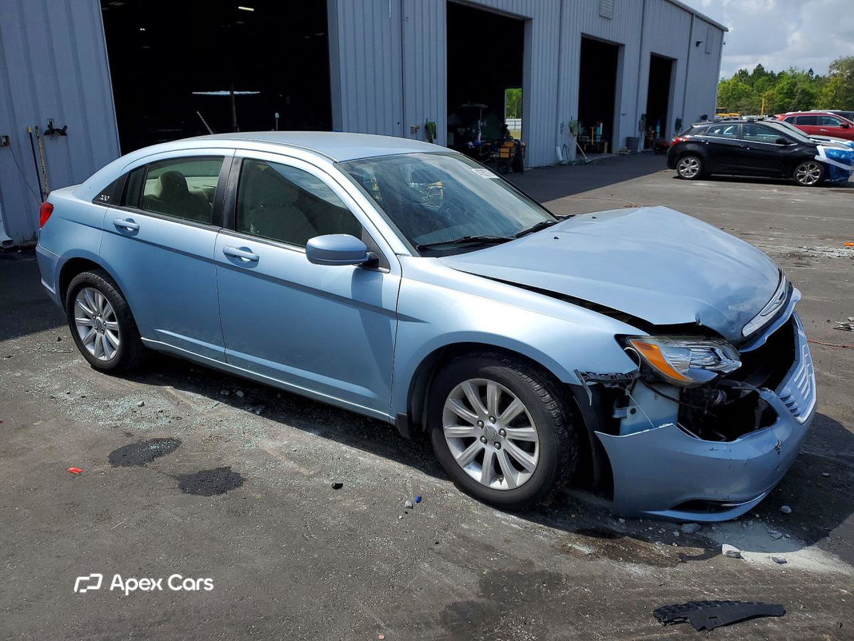 Chrysler 200 2013