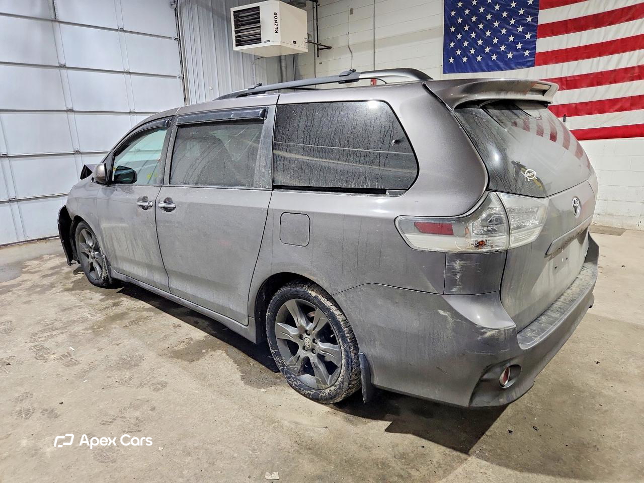 Toyota Sienna 2015
