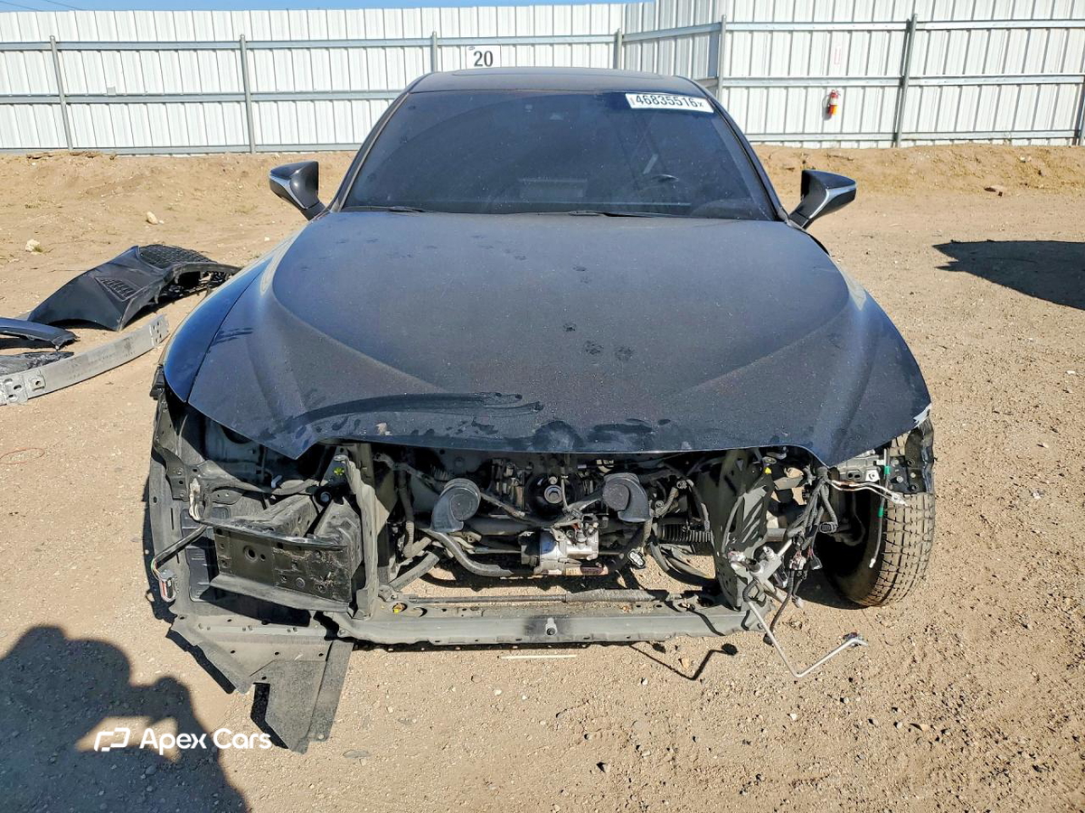 Lexus IS 2021