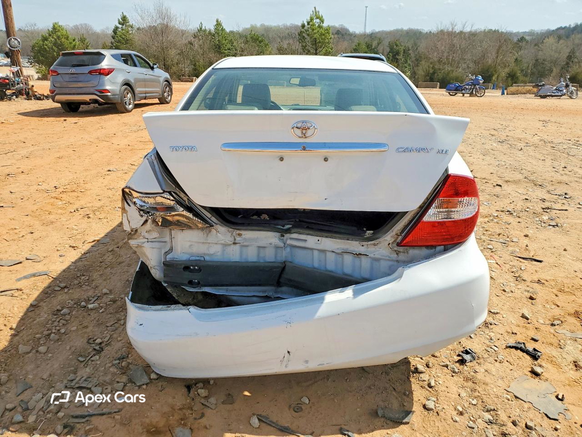Toyota Camry 2004