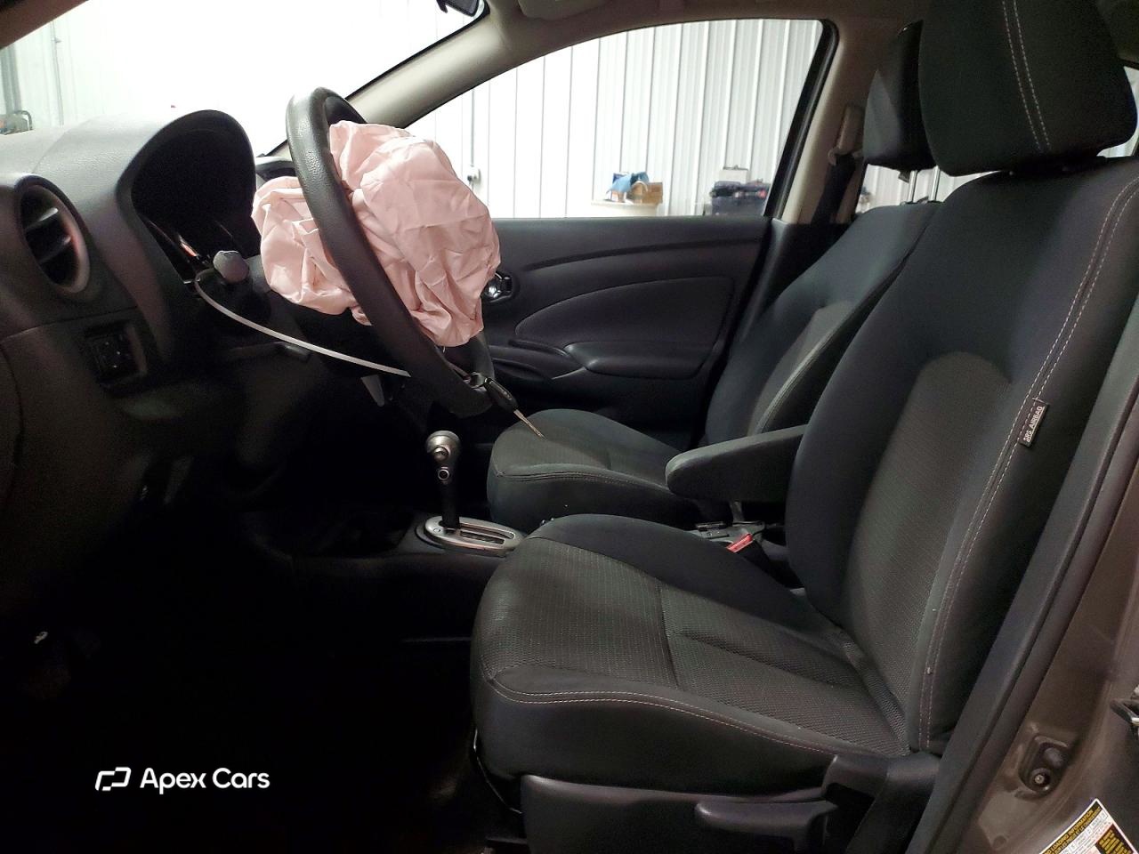 Nissan Versa 2016
