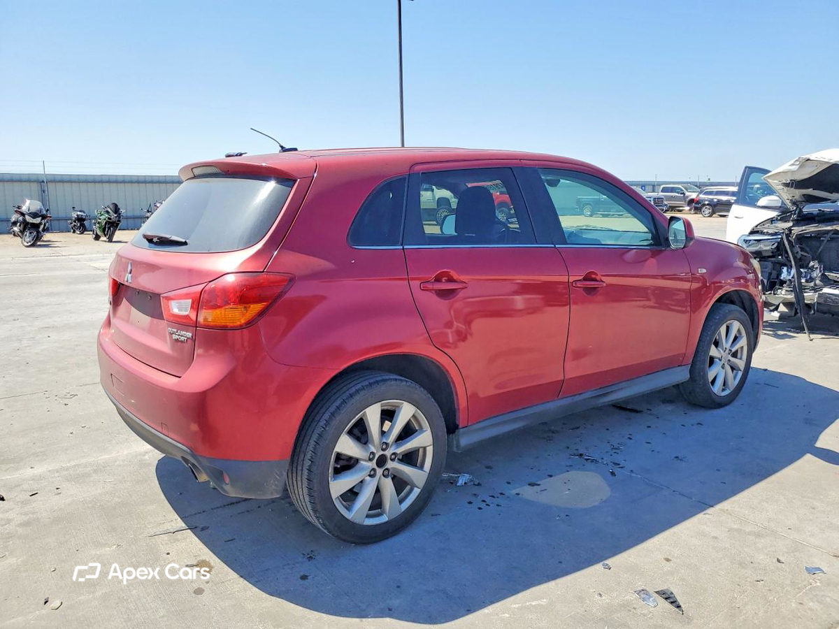 Mitsubishi Outlander 2014