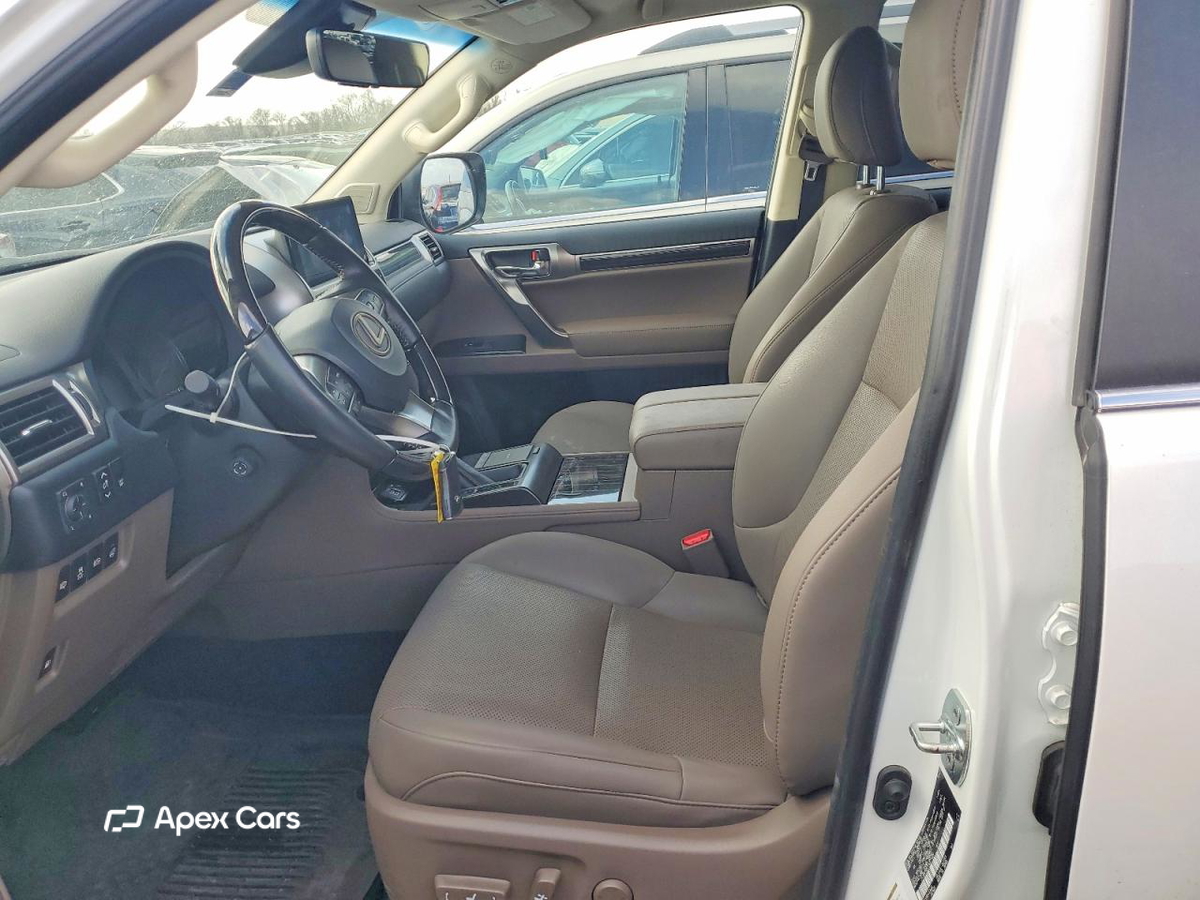 Lexus GX 2023
