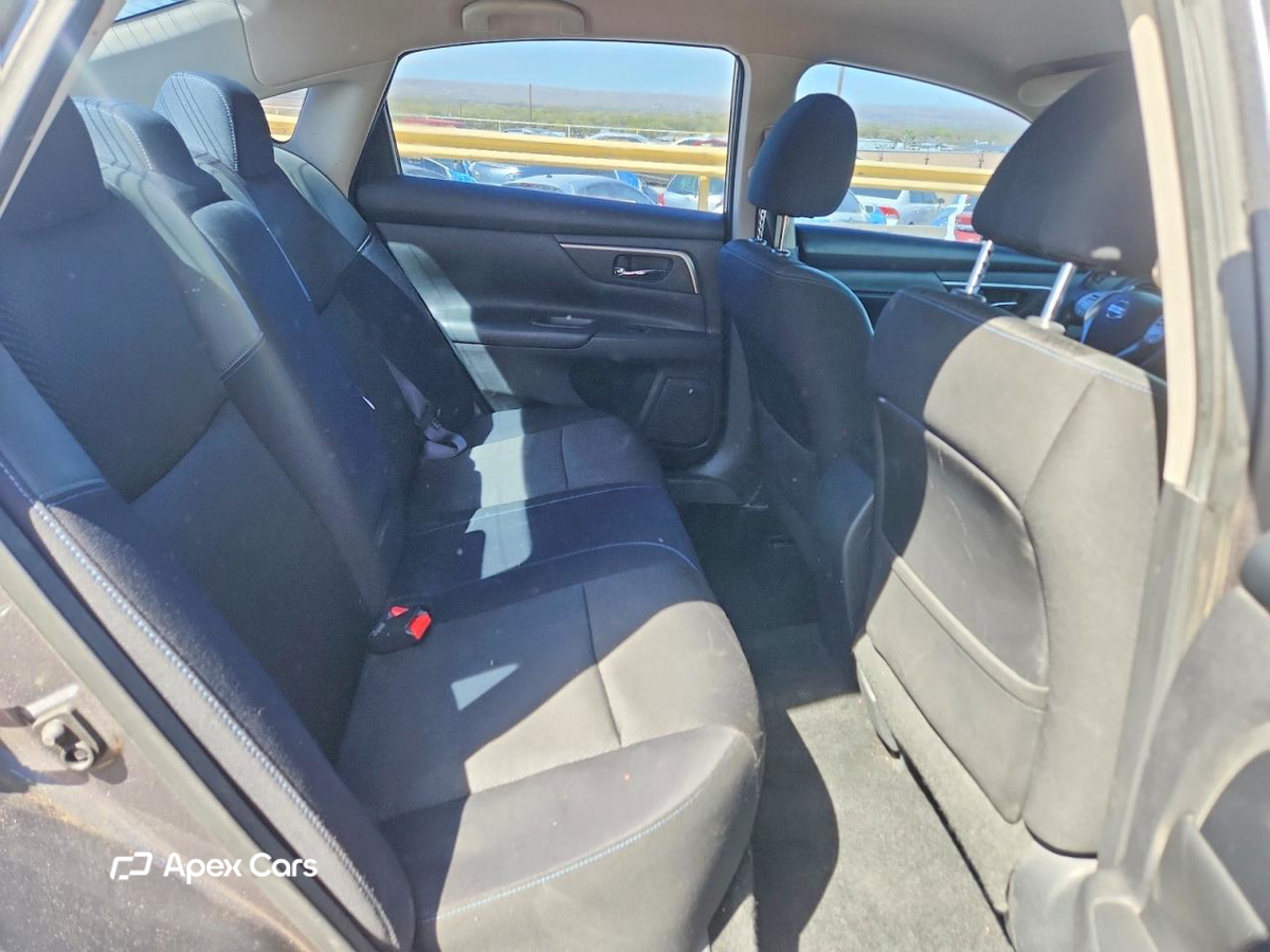 Nissan Altima 2017