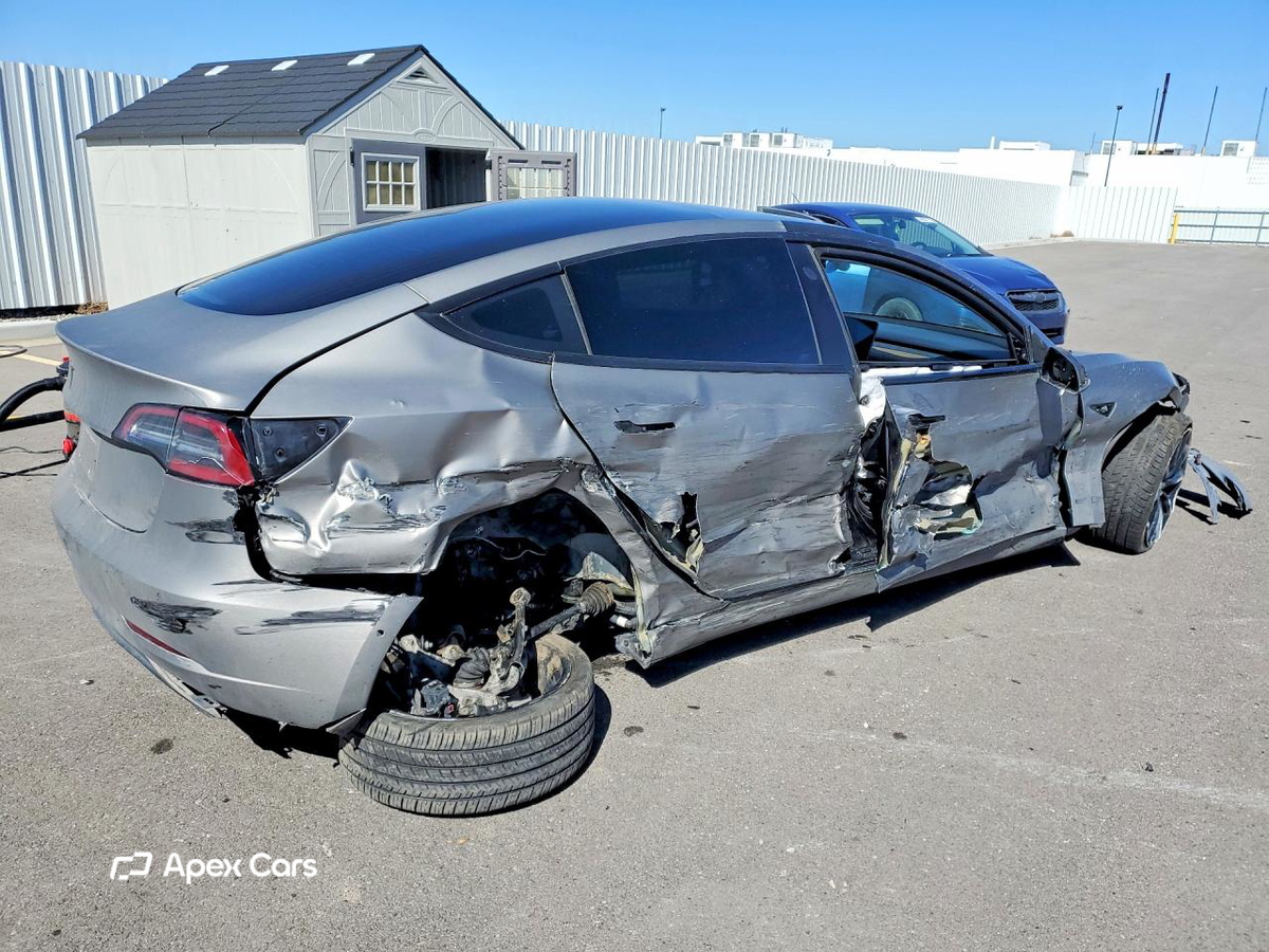Tesla Model 3 2018