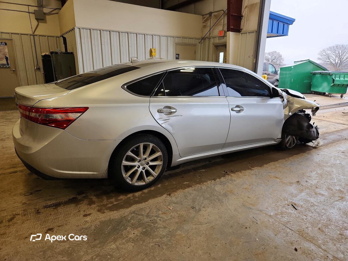 Toyota Avalon 2014