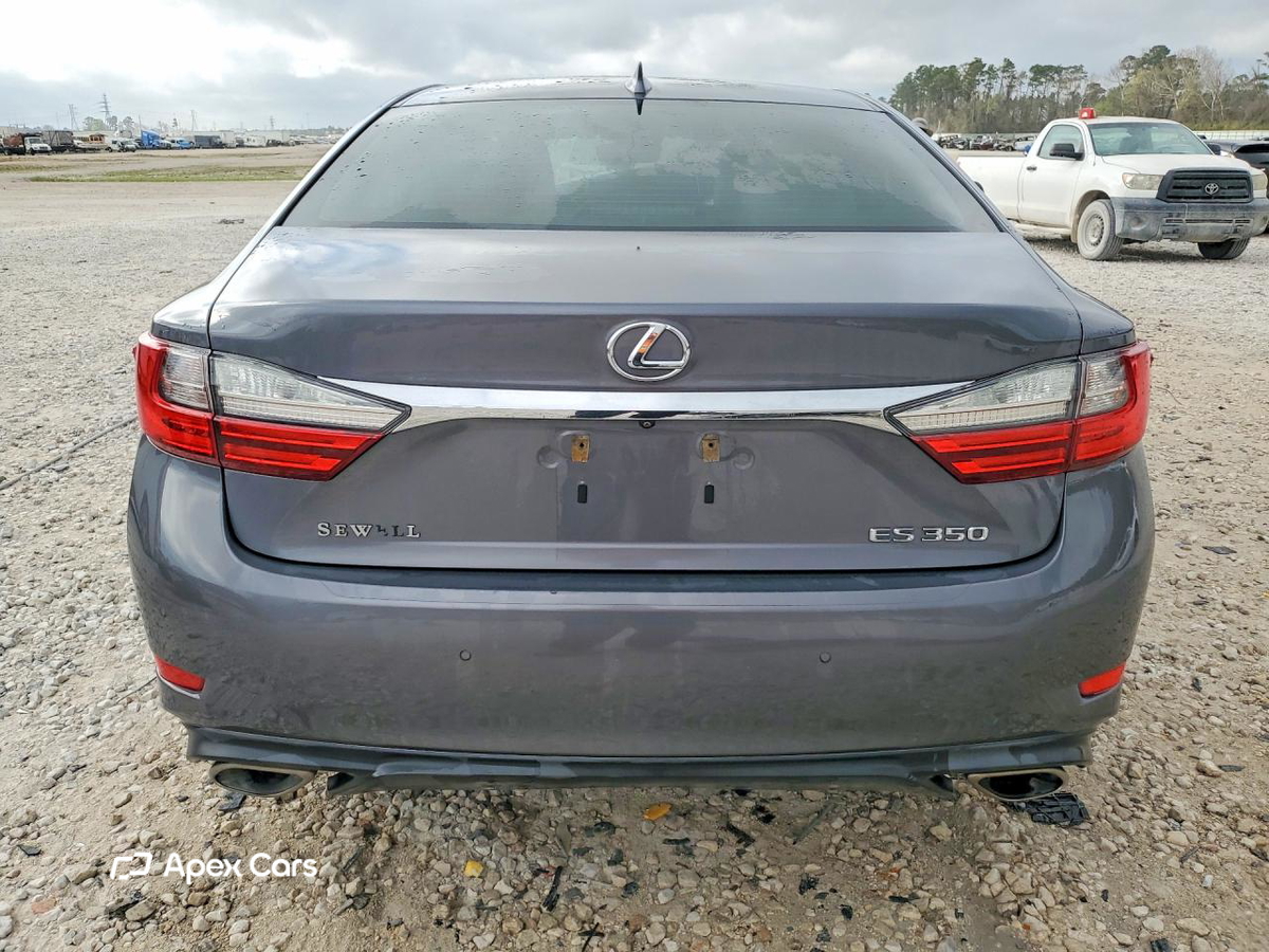 Lexus ES 2016