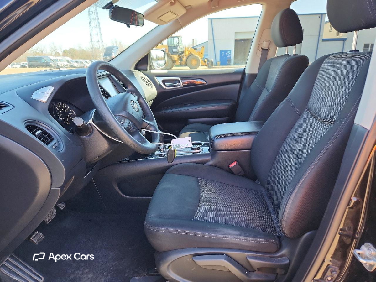 Nissan Pathfinder 2020