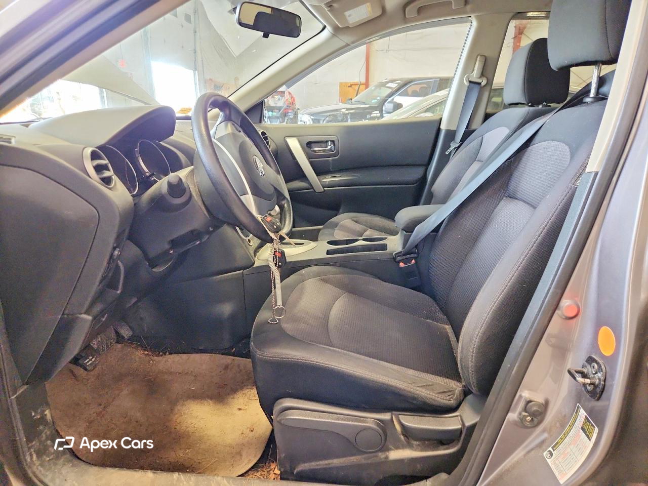 Nissan Rogue 2010