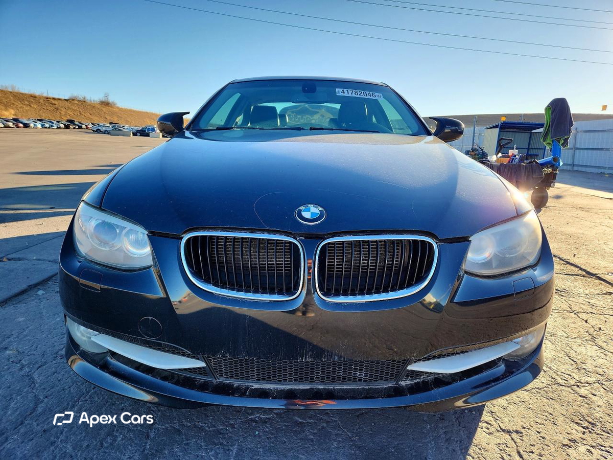 BMW Series 3 2012