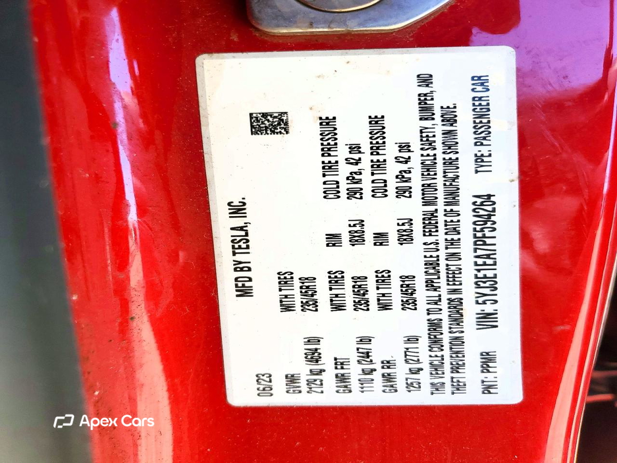 Tesla Model 3 2023