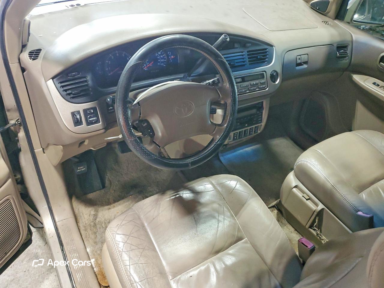 Toyota Sienna 2002