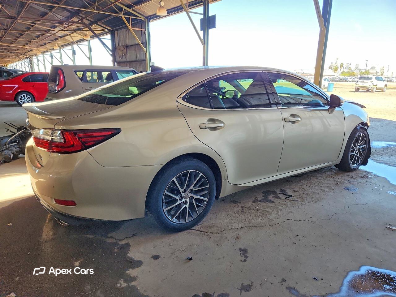 Lexus ES 2016