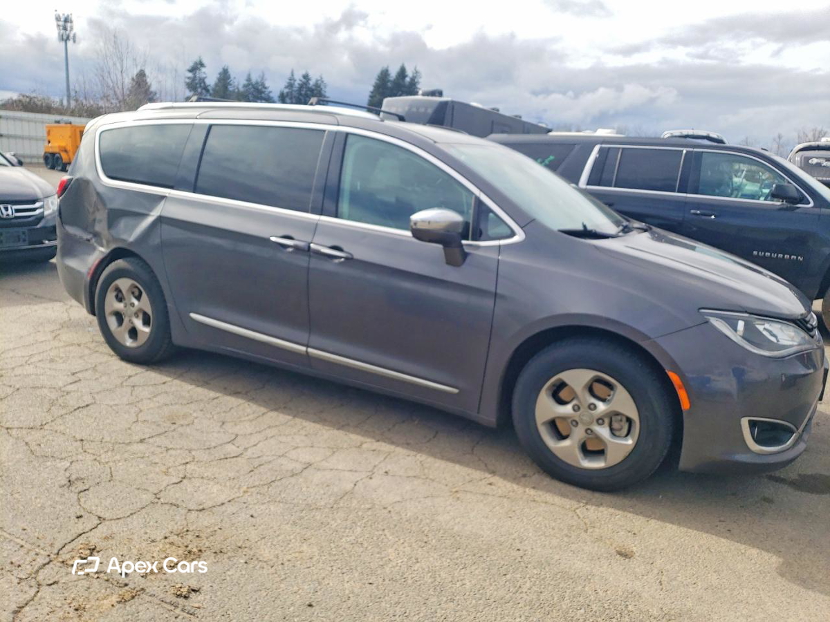 Chrysler Pacifica 2018