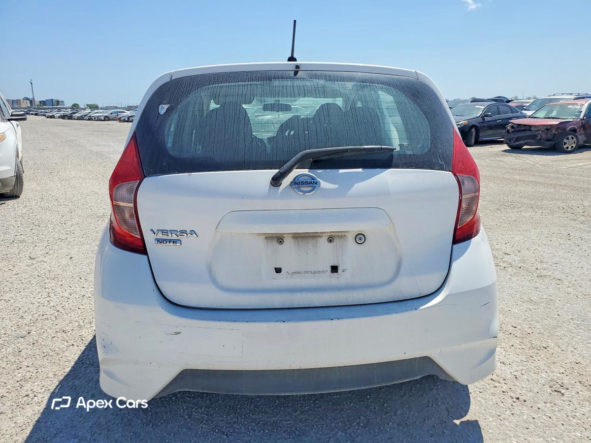 Nissan Versa 2018