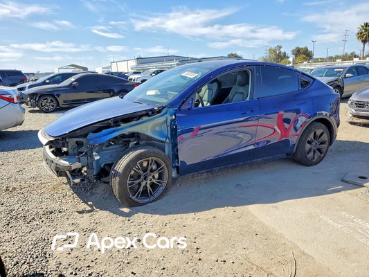 Tesla Model Y 2024 - Image 1 of 14