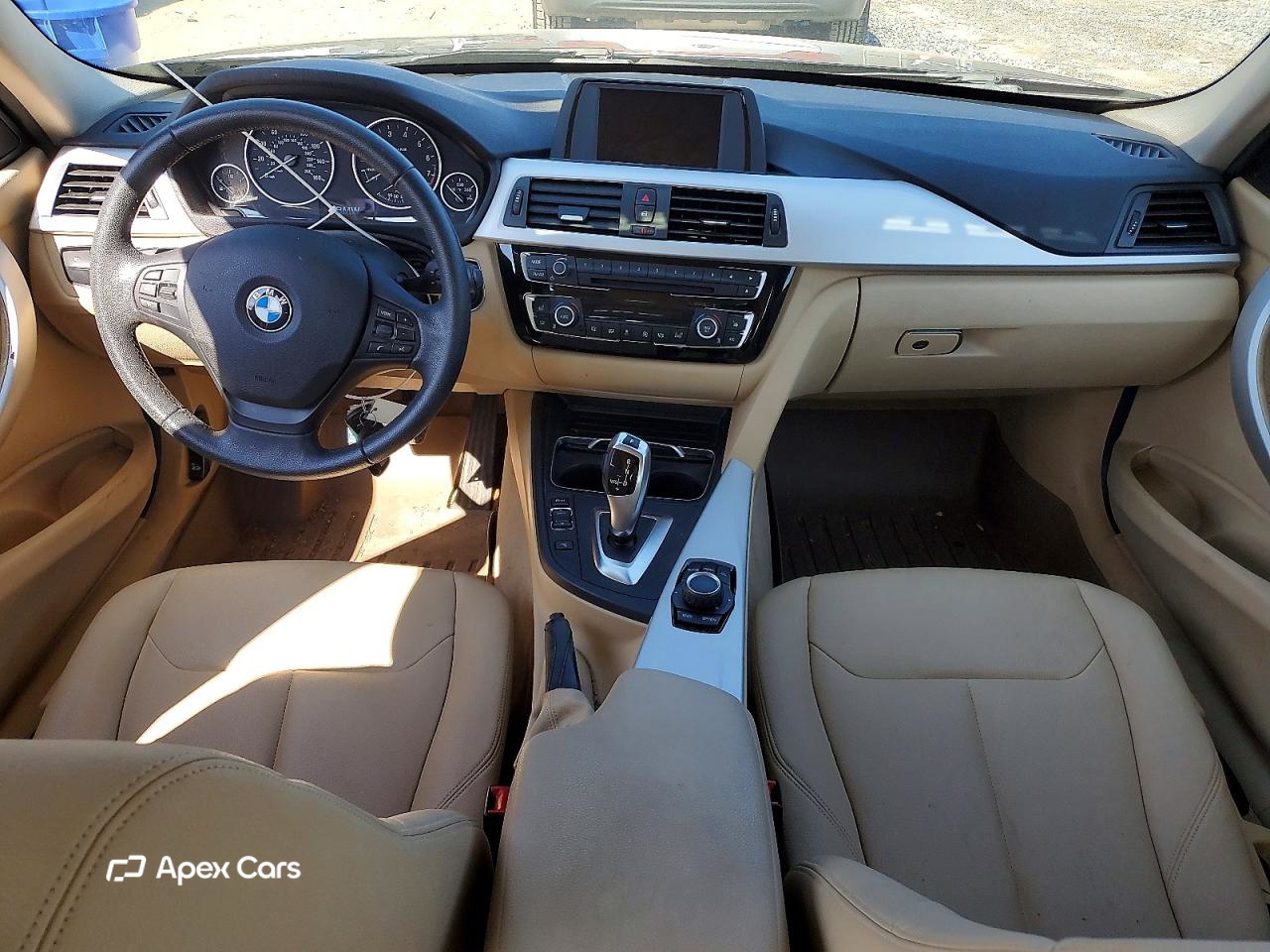 BMW Series 3 2016