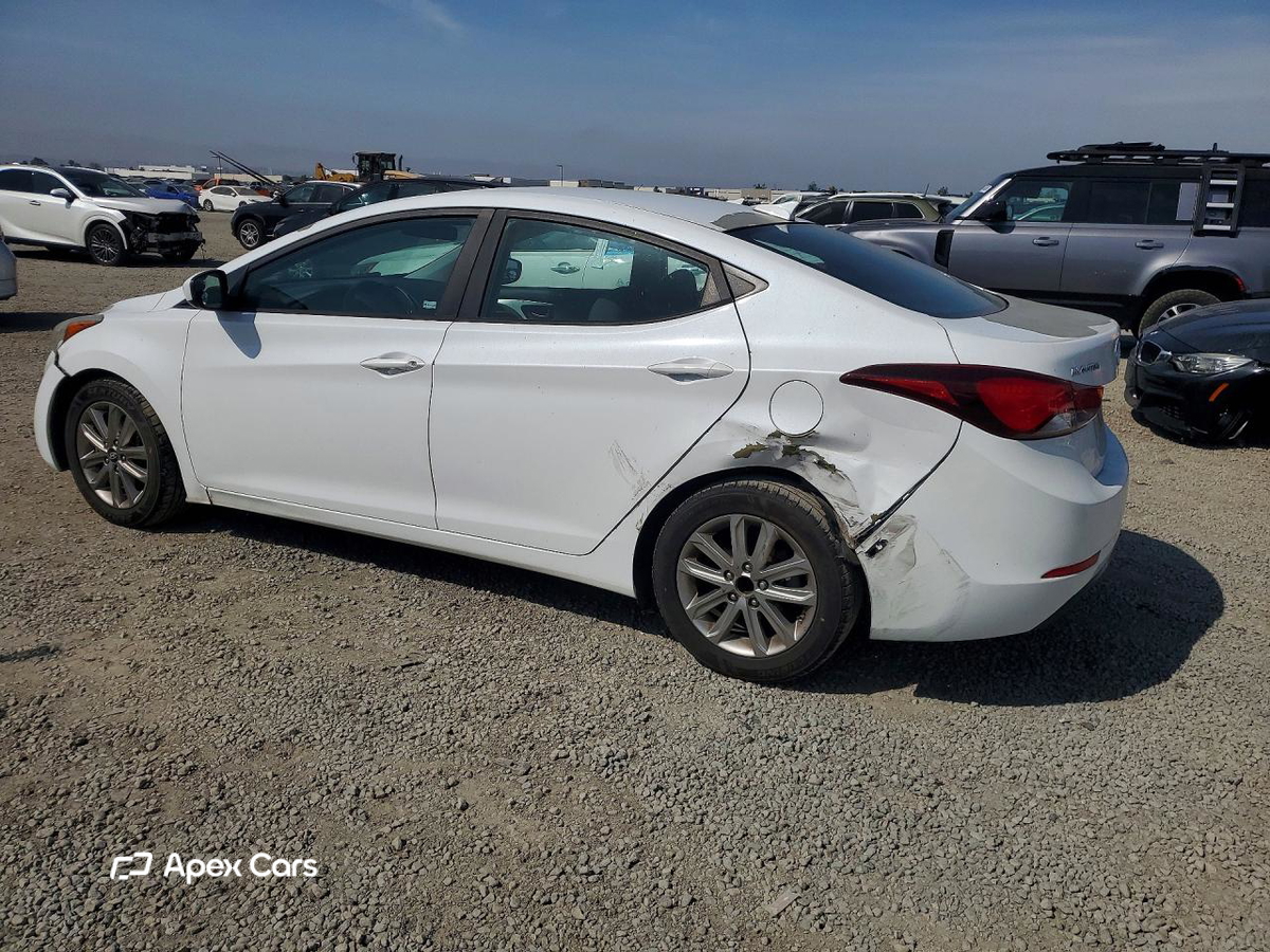 Hyundai Elantra 2016
