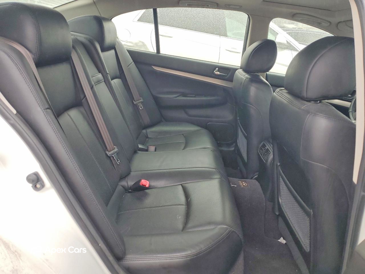 Infiniti G 2013