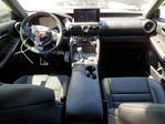 Lexus IS 2024