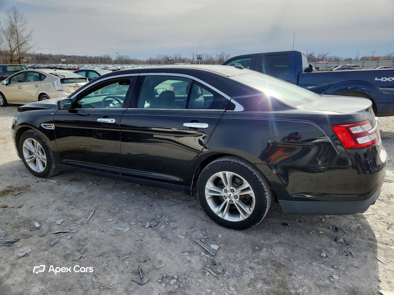 Ford Taurus 2013