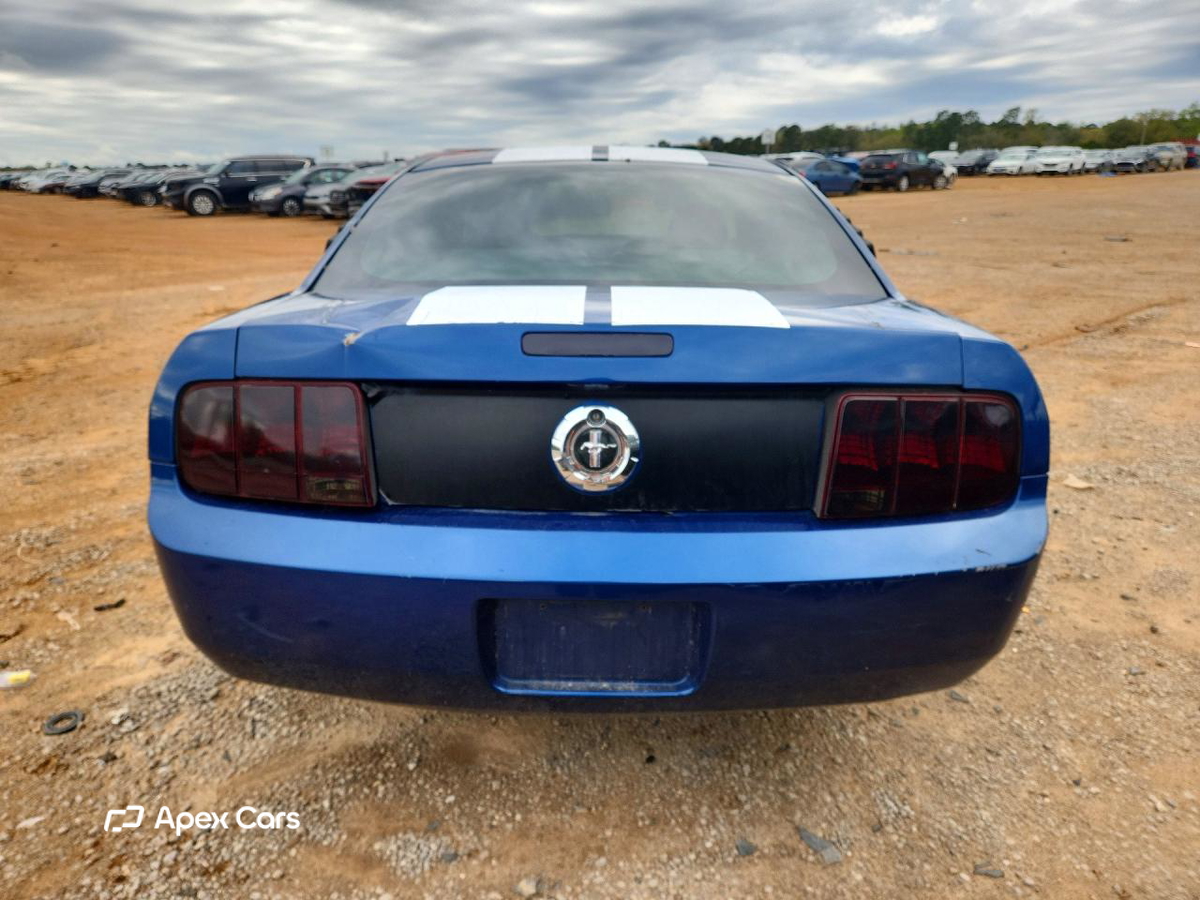 Ford Mustang 2007