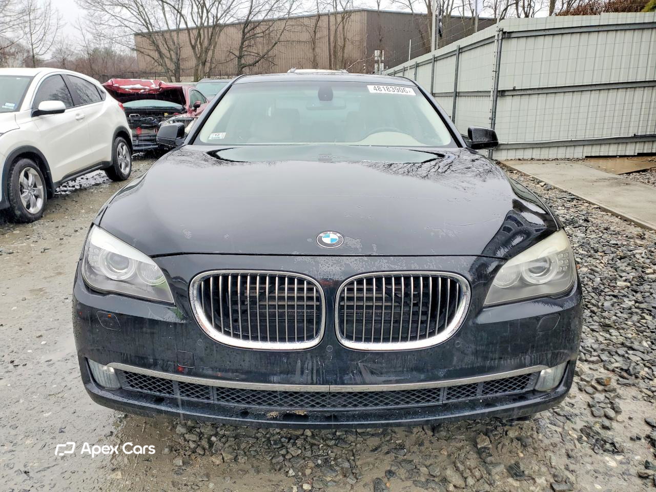 BMW Series 7 2010