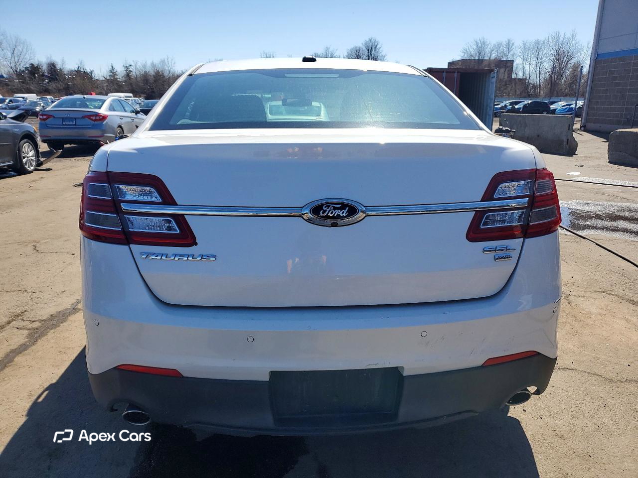 Ford Taurus 2014