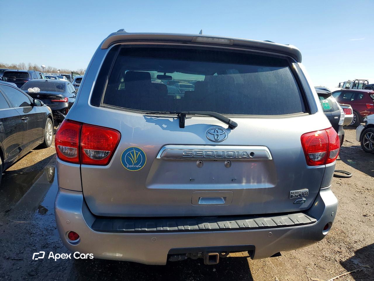 Toyota Sequoia 2013