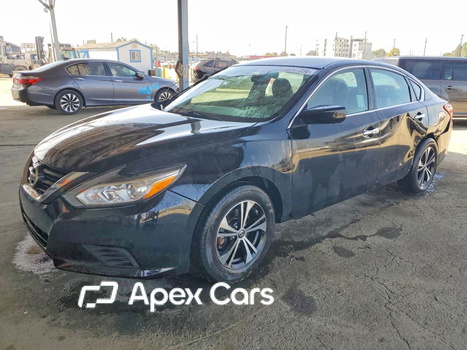 Nissan Altima 2017 - Zdjęcie 1 z 13
