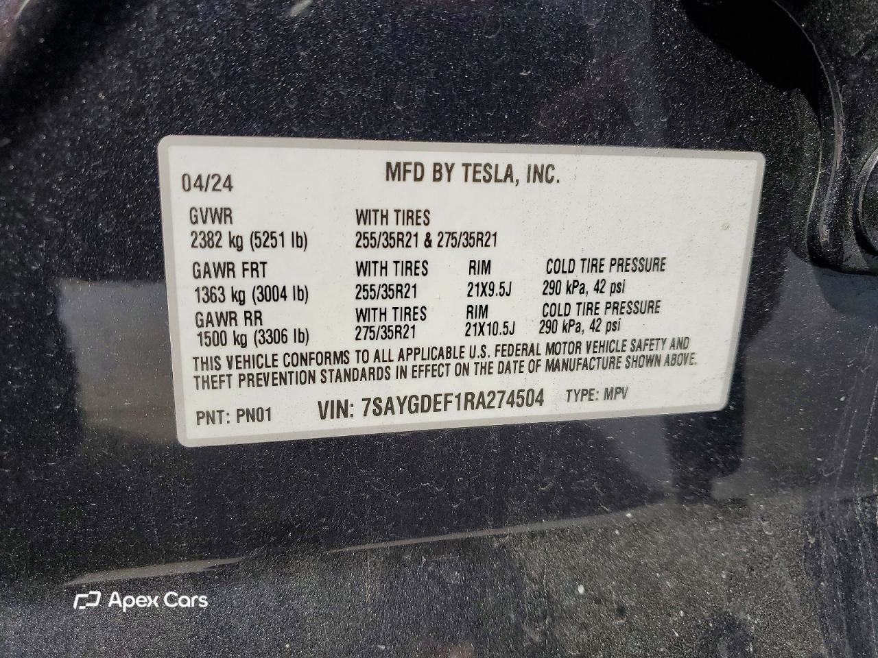 Tesla Model Y 2024