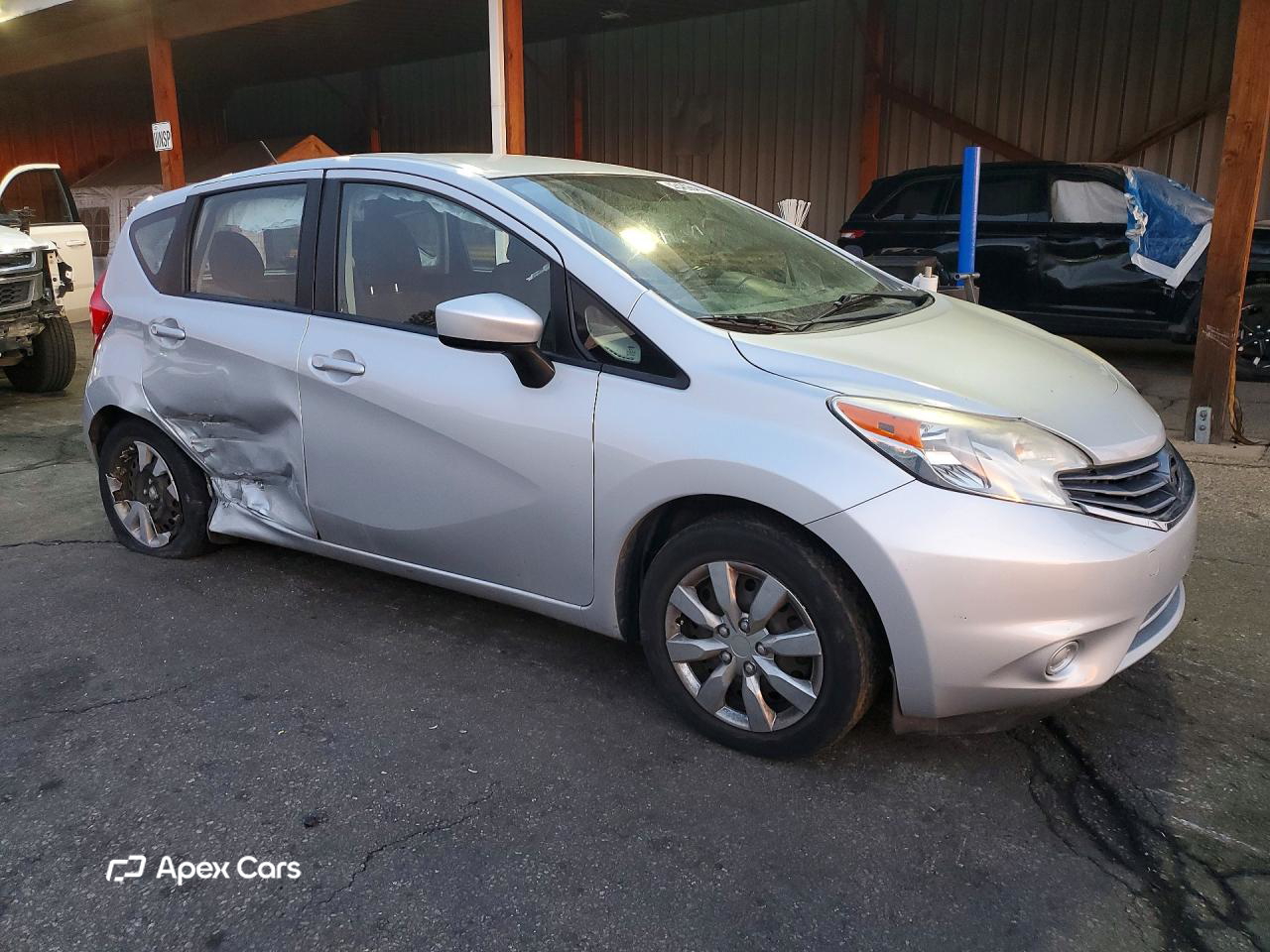 Nissan Versa 2016