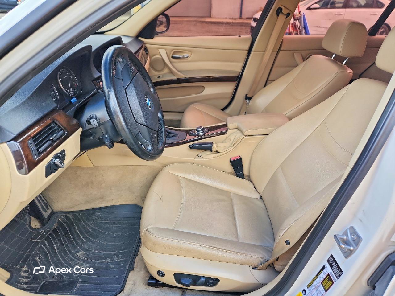 BMW Series 3 2011