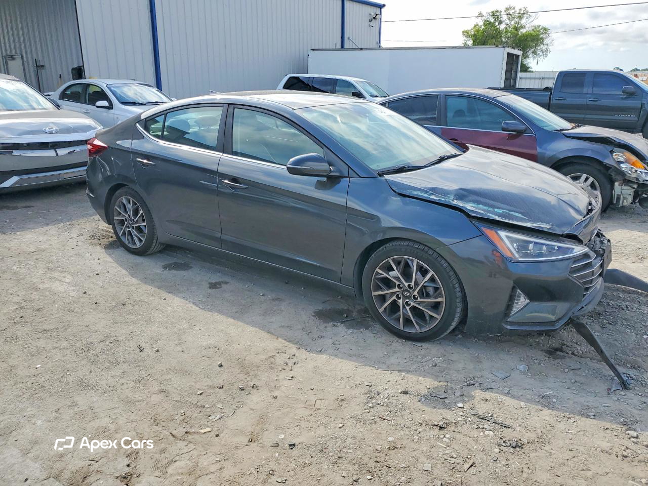 Hyundai Elantra 2020