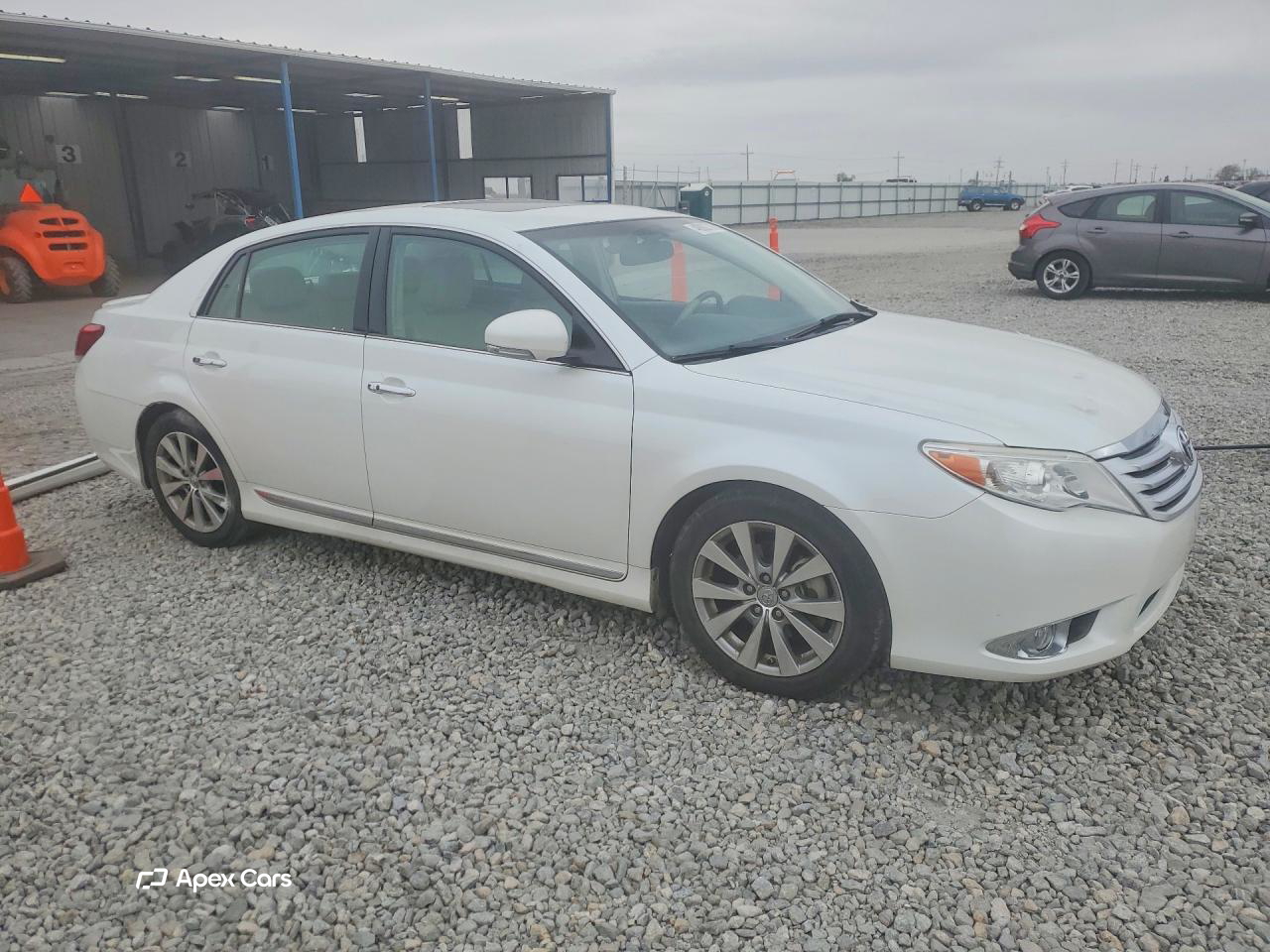 Toyota Avalon 2012