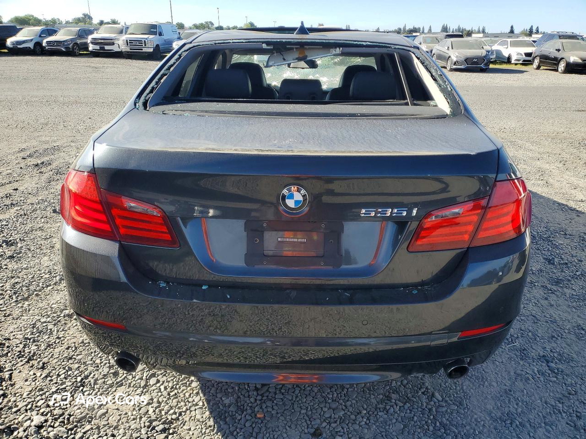 BMW Series 5 2011