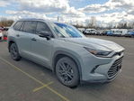 Toyota Highlander 2025