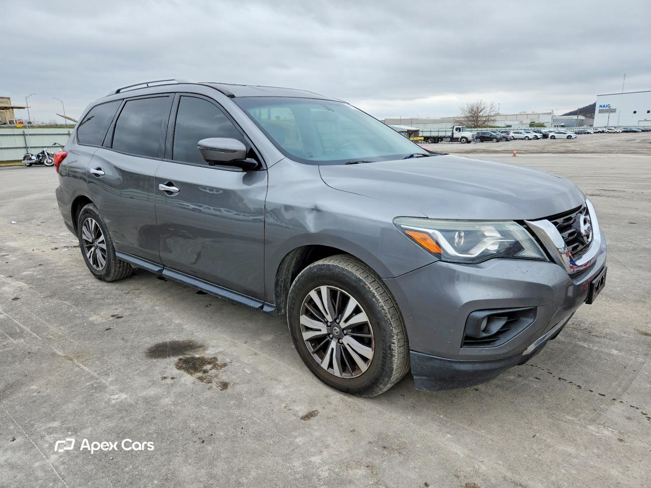 Nissan Pathfinder 2018