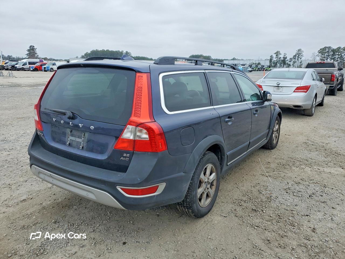 Volvo XC70 2010