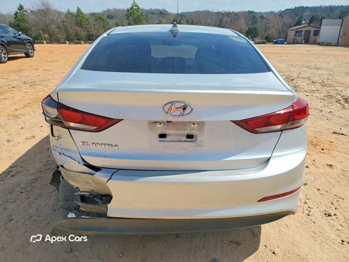 Hyundai Elantra 2018