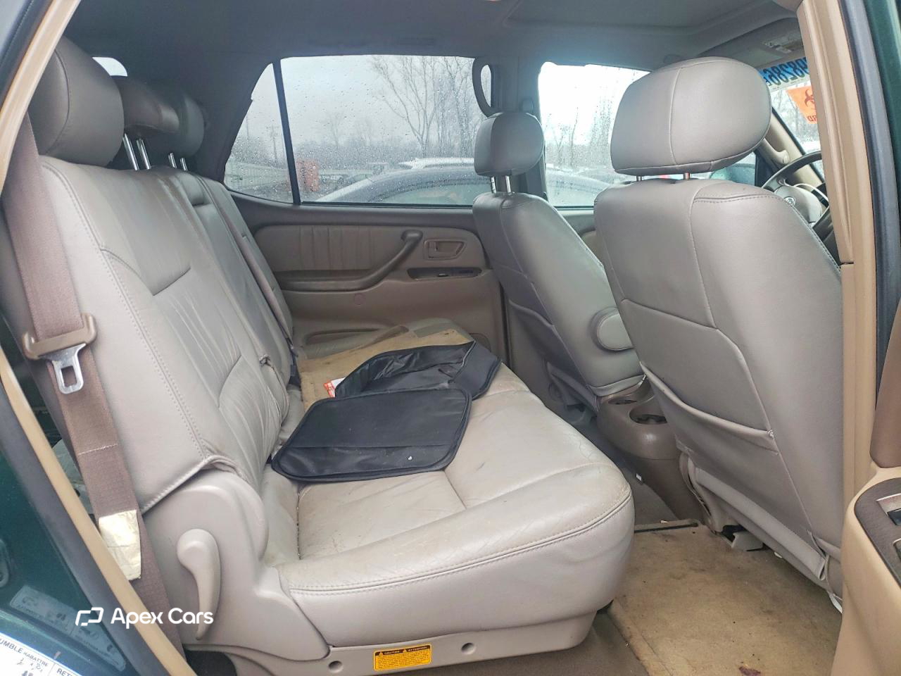 Toyota Sequoia 2003