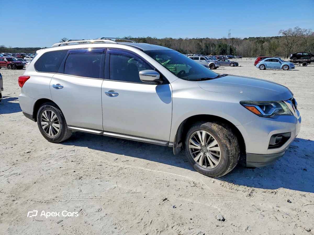Nissan Pathfinder 2017