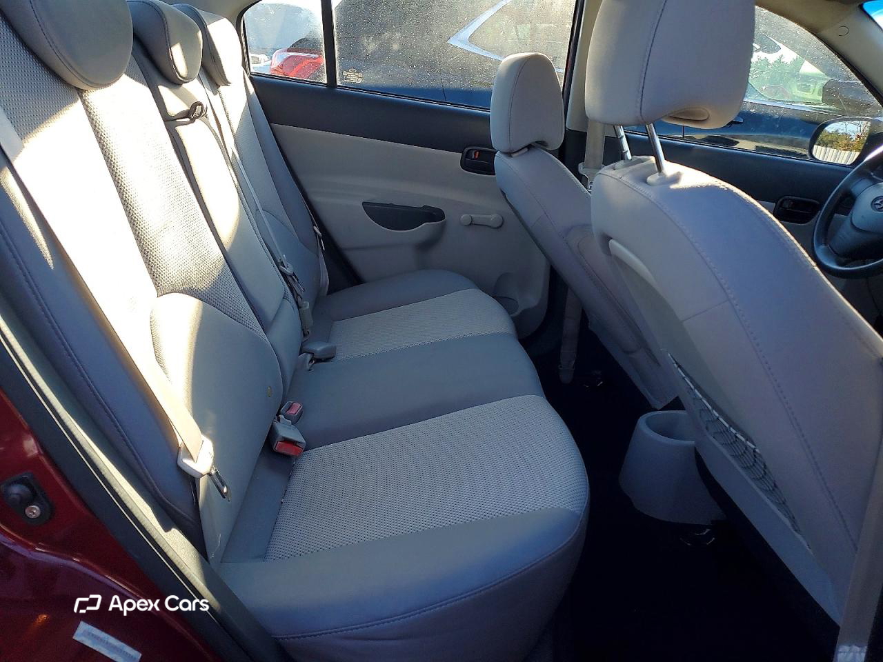 Hyundai Accent 2011
