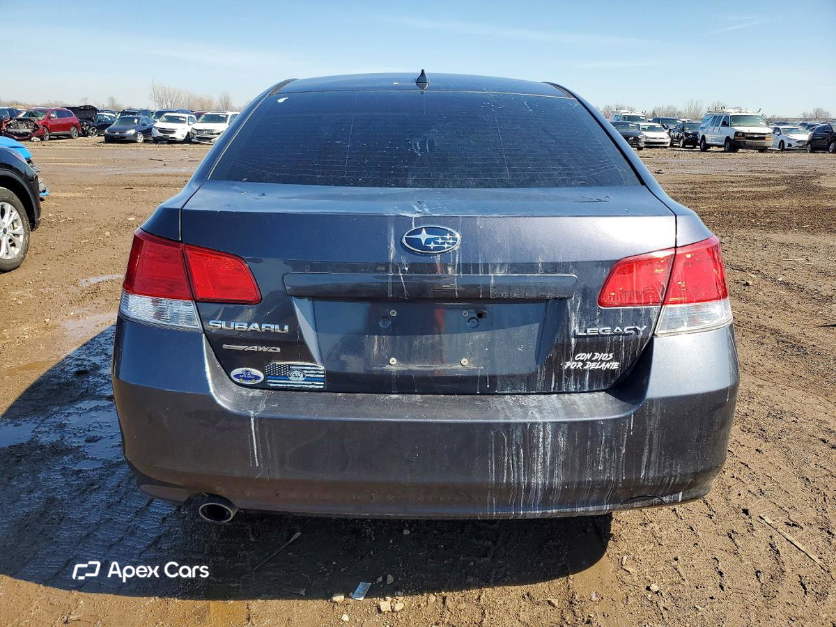 Subaru Legacy 2013