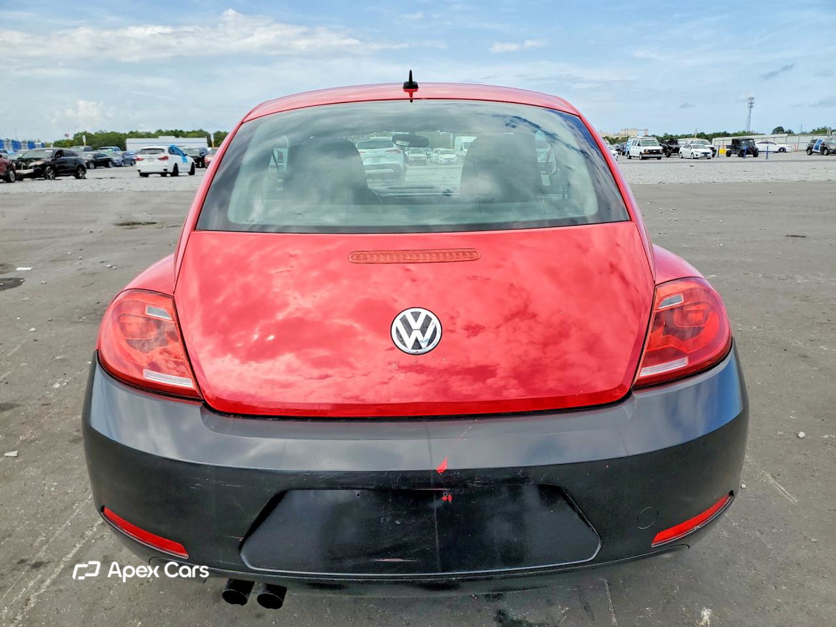 Volkswagen Beetle 2014
