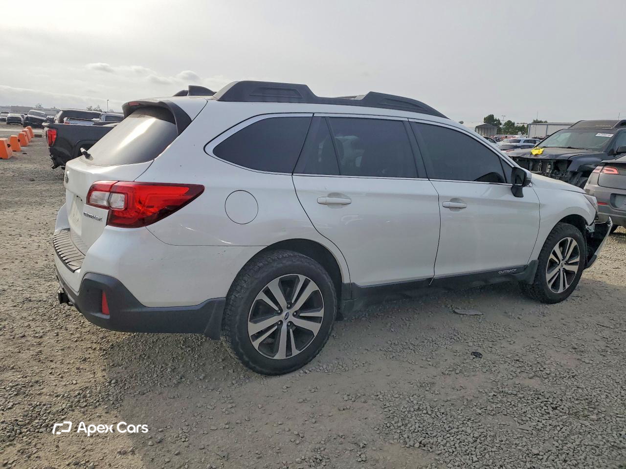 Subaru Outback 2018