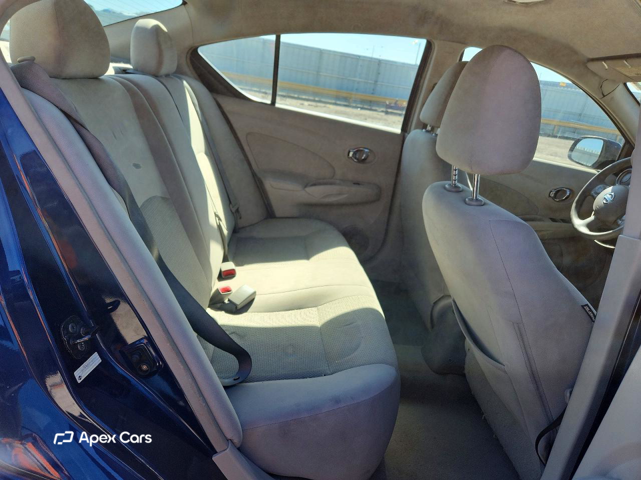 Nissan Versa 2012