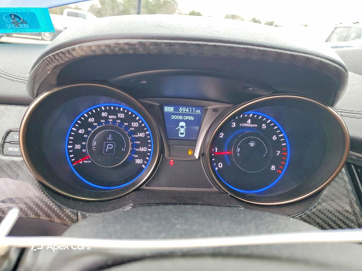 Hyundai Genesis 2013
